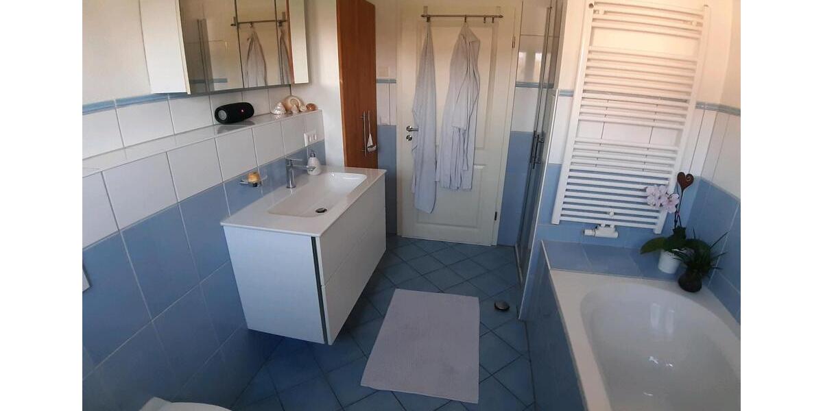 Dachgeschoßwohnung Rheinmünster - 5 Zimmer, 108 m&sup2;, 1.000&euro; | Angebot:25993684