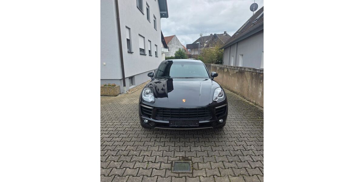 Porsche Macan 86.000 km 37.500 &euro; Au an Rhein 76474