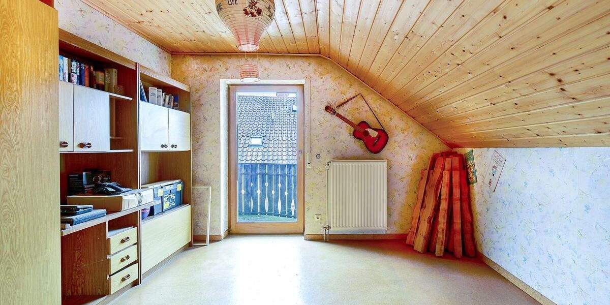 Einfamilienhaus Marxzell / Pfaffenrot Pfaffenrot - 9 Zimmer, 231 m&sup2;, 499.000&euro; | Angebot:25845110