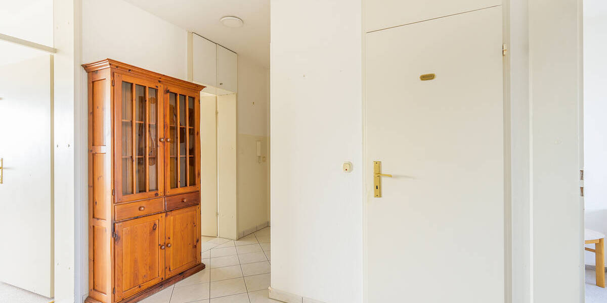 Etagenwohnung Ettlingen - 3 Zimmer, 81 m&sup2;, 219.000&euro; | Angebot:25968651