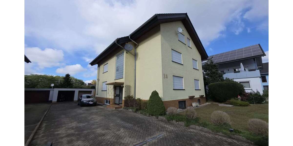 Einfamilienhaus Niederbühl Niederbühl - 9 Zimmer, 275 m&sup2;, 699.000&euro; | Angebot:23076583
