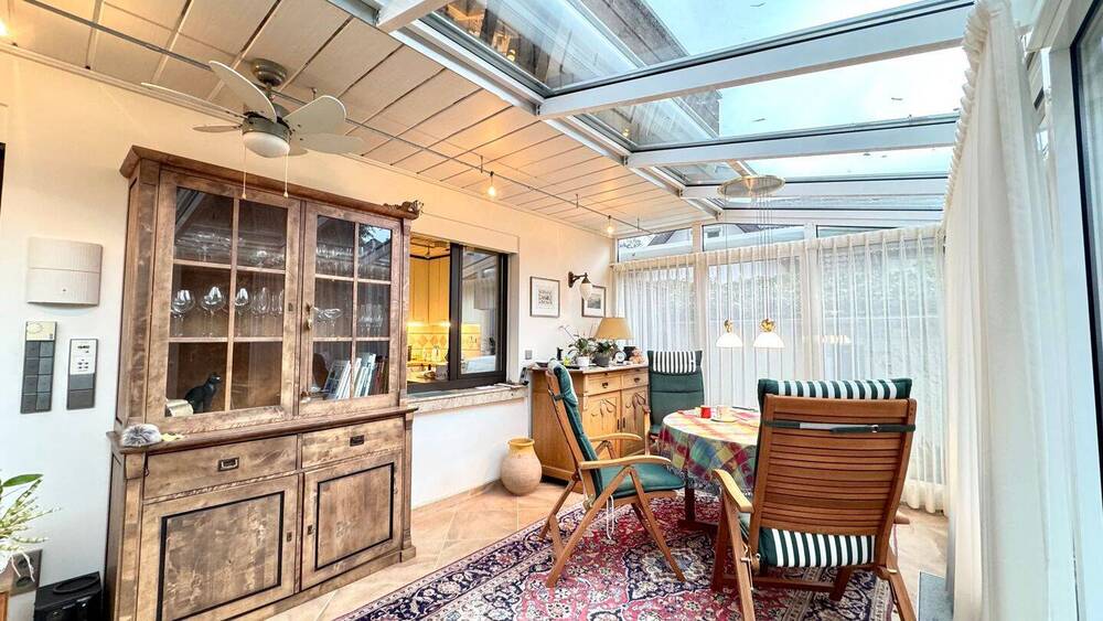 Einfamilienhaus Baden-Baden Innenstadt - 8 Zimmer, 200 m&sup2;, 675.000&euro; | Angebot:25674406