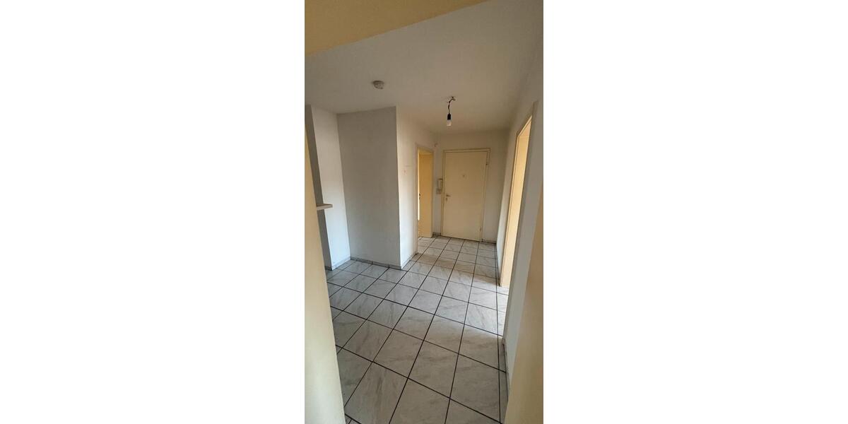 Etagenwohnung Rastatt - 3 Zimmer, 72 m&sup2;, 580&euro; | Angebot:25393816