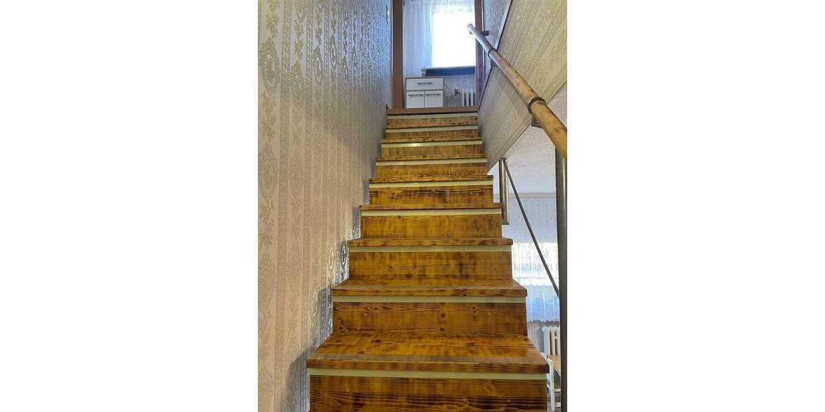 Etagenwohnung Rastatt - 4 Zimmer, 101 m&sup2;, 195.000&euro; | Angebot:25776347