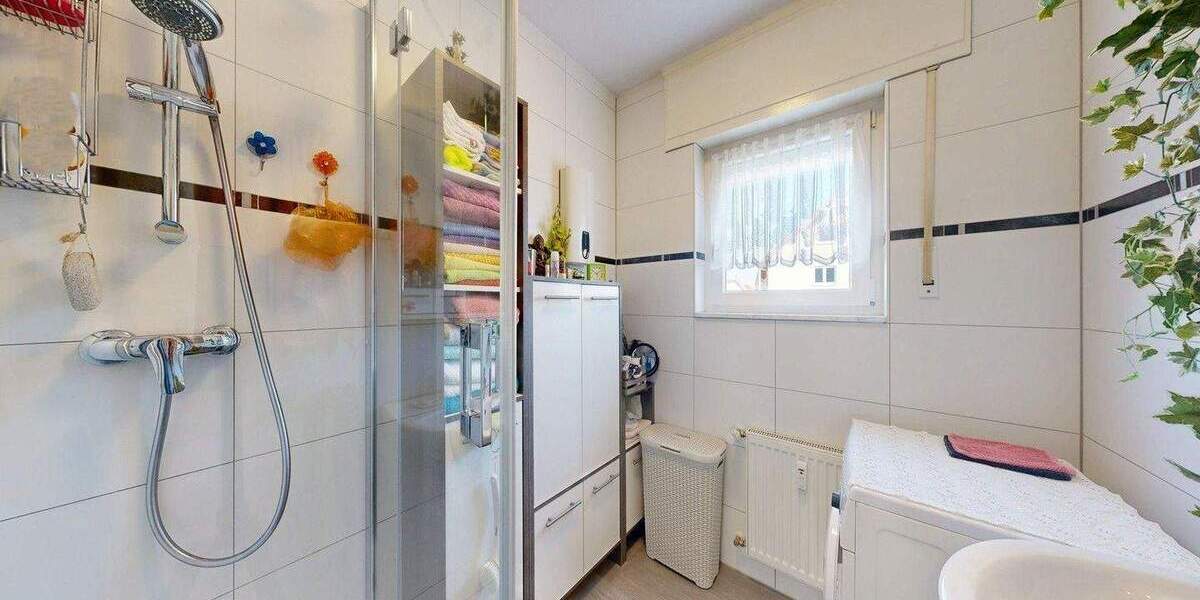 Etagenwohnung Hagenbach - 3 Zimmer, 75 m&sup2;, 250.000&euro; | Angebot:25780477