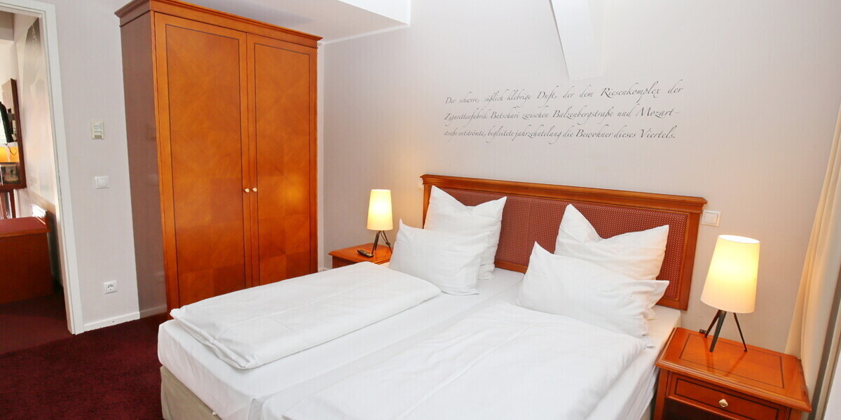 Achtung Preisreduktion: Langfristig vermietetes Hotel-Appartment im Batschari-Palais (Kapitalanlage) - Wohnanlage Baden-Baden Baden | Angebot:22256140