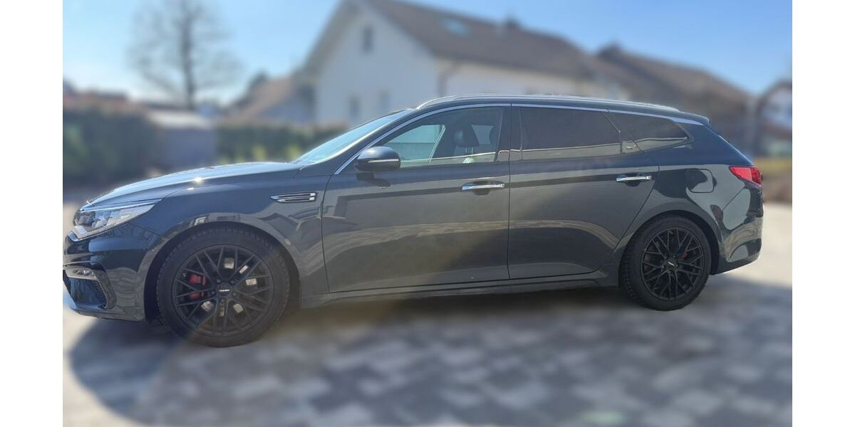 Kia Optima 86.000 km 18.100 &euro; Bad Herrenalb 76332