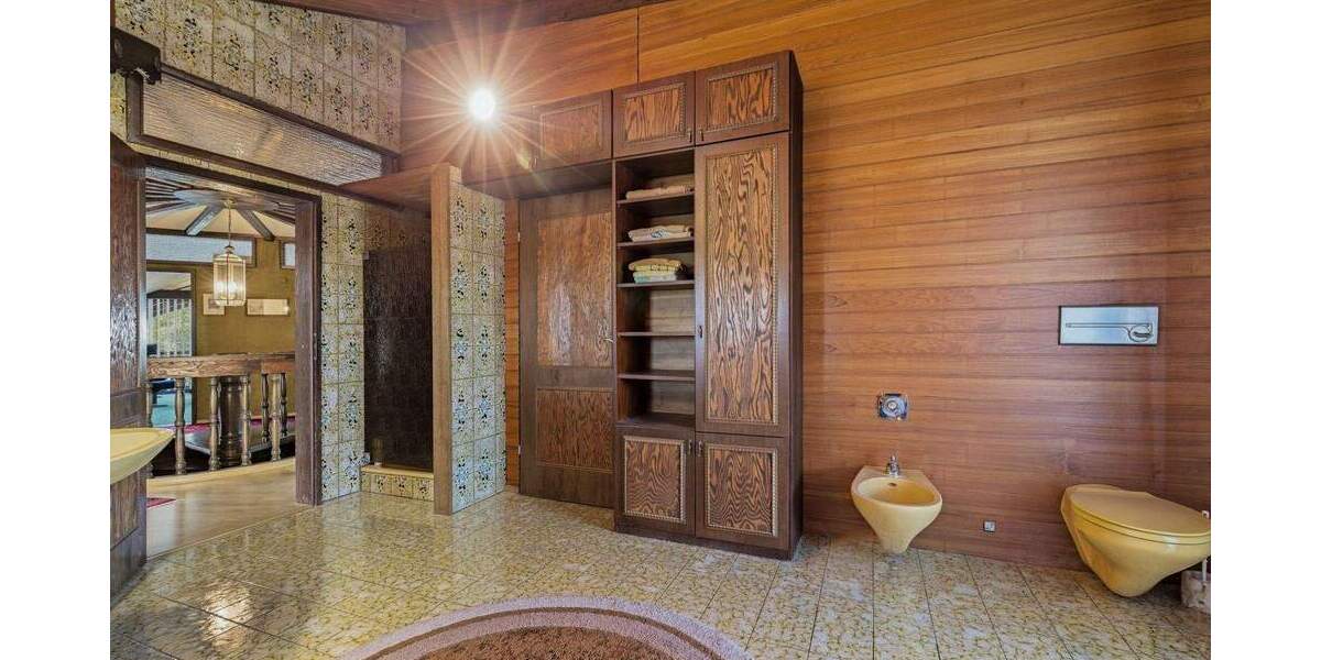 Einfamilienhaus Kuppenheim - 8 Zimmer, 216 m&sup2;, 749.000&euro; | Angebot:25728710