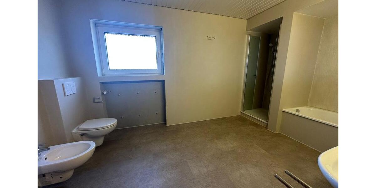 Maisonettenwohnung Gaggenau - 4 Zimmer, 170 m&sup2;, 1.800&euro; | Angebot:17494467