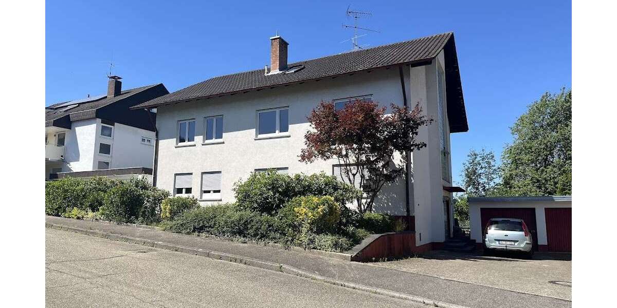 Etagenwohnung Oberkirch - 4 Zimmer, 108 m&sup2;, 1.188&euro; | Angebot:27325914