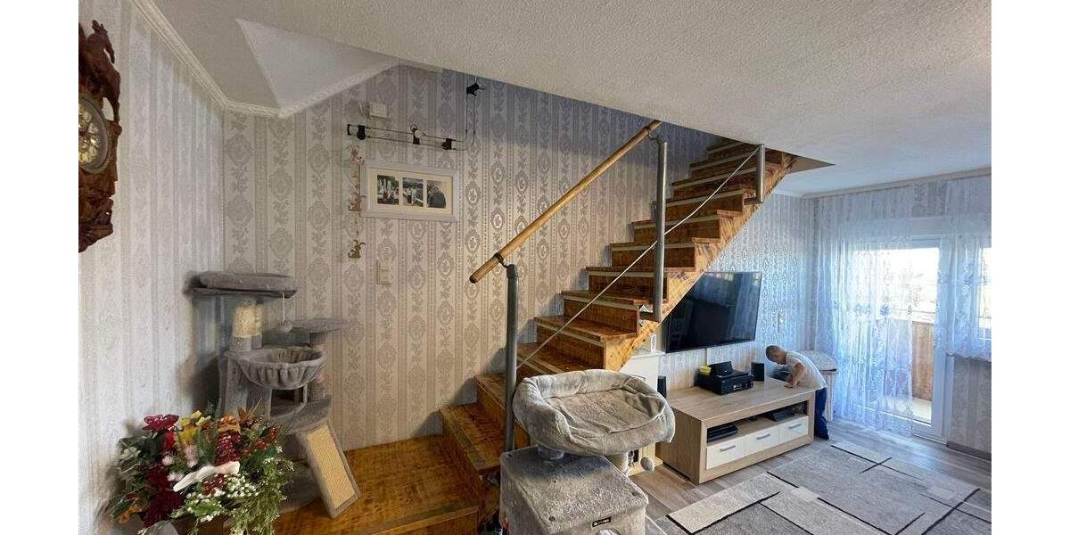 Etagenwohnung Rastatt - 4 Zimmer, 101 m&sup2;, 195.000&euro; | Angebot:25776347