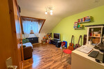 Ruhige 3-Zimmer-Dachgeschosswohnung mit Balkon & Carport – Kapitalanlage mit Potenzial - Dachgeschoßwohnung Bad Wildbad Calmbach | Angebot:26131450