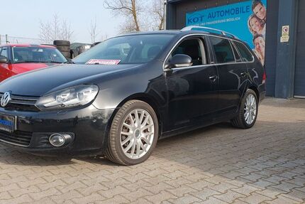 VW Golf 113.000 km 8.499 &euro; Baden-Württemberg - Wendlingen am Neckar 73240