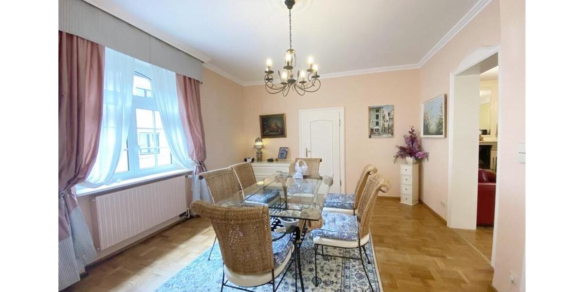 Hochparterre Baden-Baden Baden - 4 Zimmer, 95 m&sup2;, 455.000&euro; | Angebot:25881876