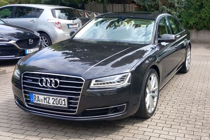 Audi A8 192.000 km 26.000 &euro; Rastatt 76437