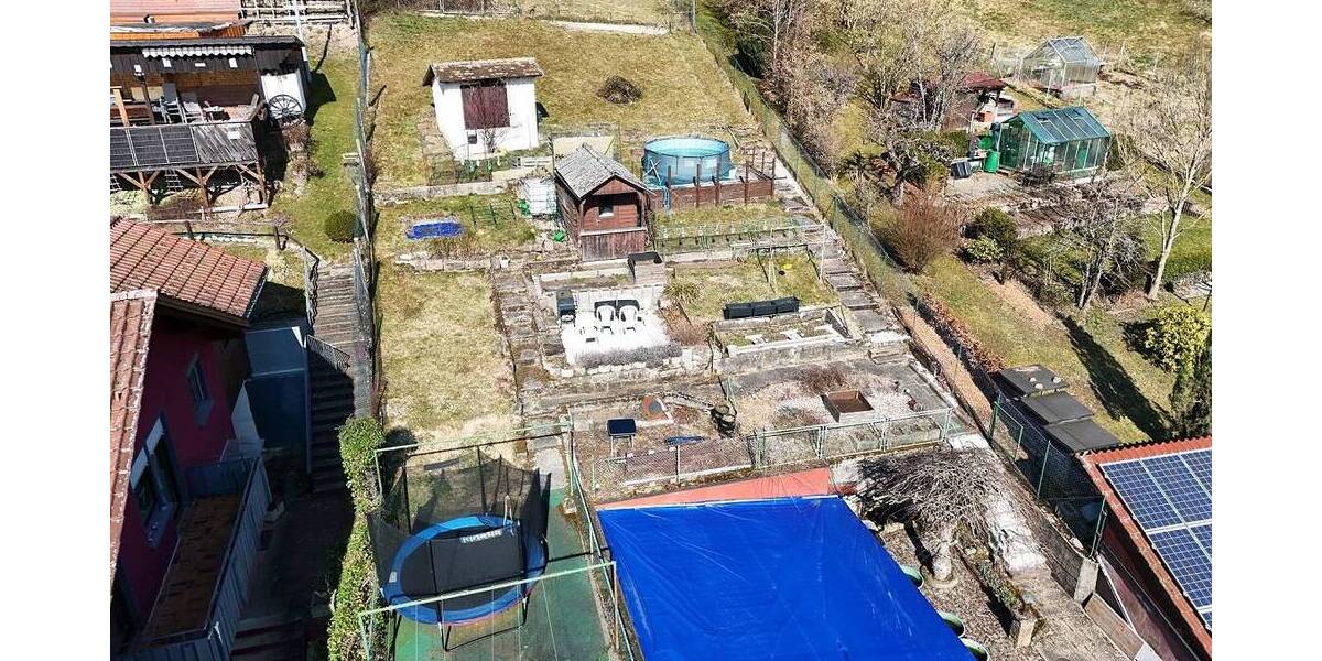 Doppelhaushälfte Bad Wildbad Sprollenhaus - 6 Zimmer, 135 m&sup2;, 199.000&euro; | Angebot:25733103