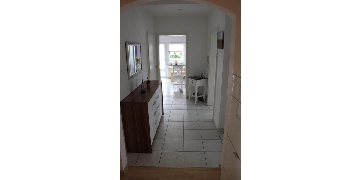 Dachgeschoßwohnung Bühl - 4 Zimmer, 110 m&sup2;, 1.150&euro; | Angebot:25960850