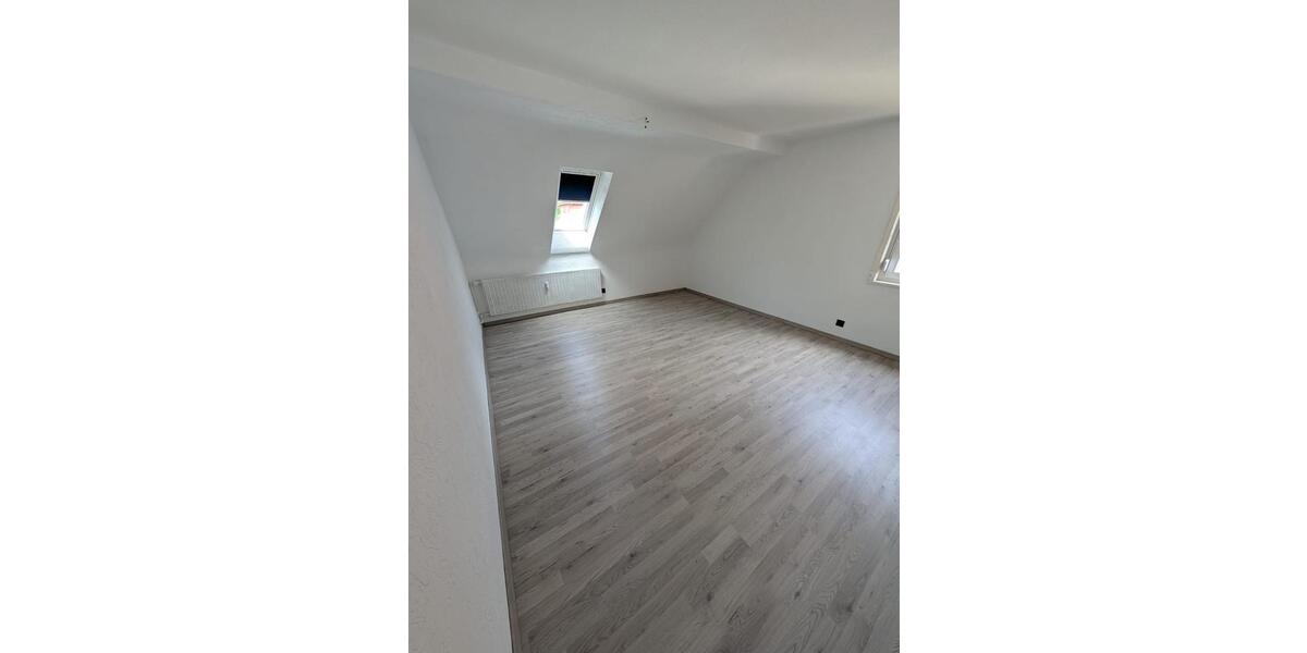 Dachgeschoßwohnung Höfen an der Enz - 2 Zimmer, 55 m&sup2;, 800&euro; | Angebot:25961943