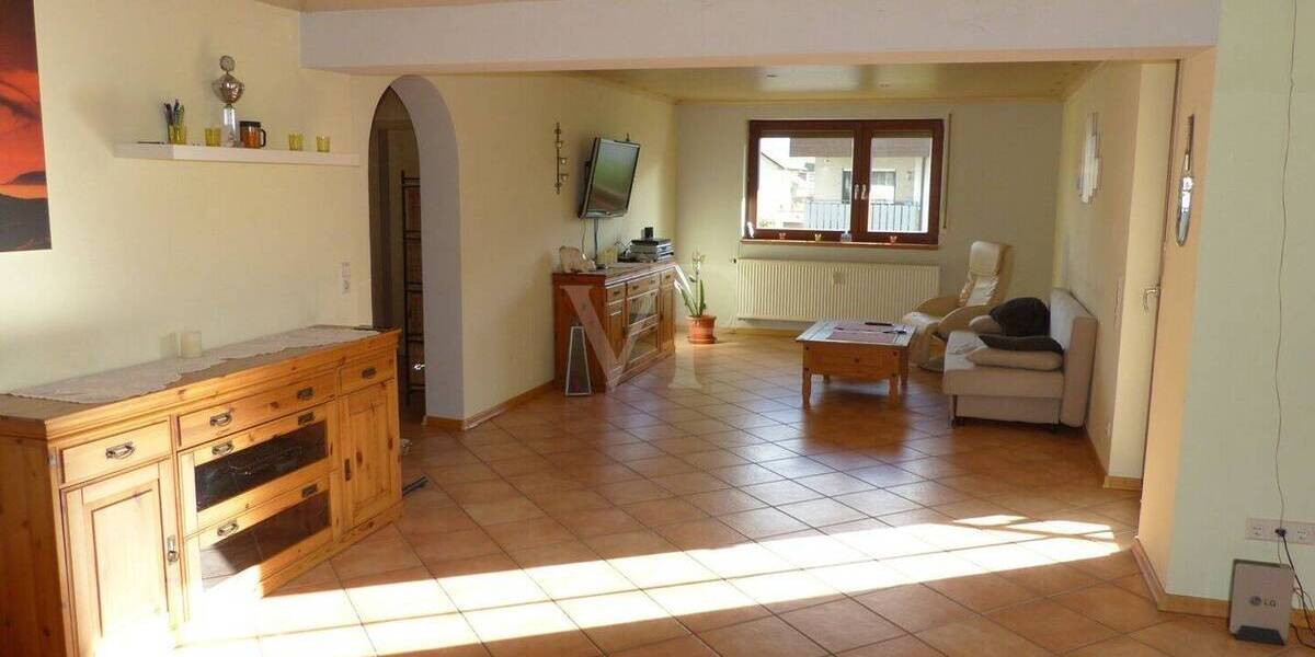 Mehrfamilienhaus, Wohnhaus Hügelsheim - 7 Zimmer, 227 m&sup2;, 544.000&euro; | Angebot:25694684