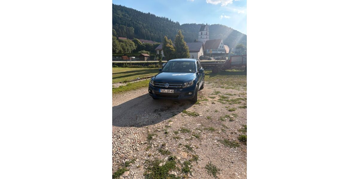 VW Tiguan 96.193 km 9.900 &euro; Baden-Württemberg - Egesheim 78592