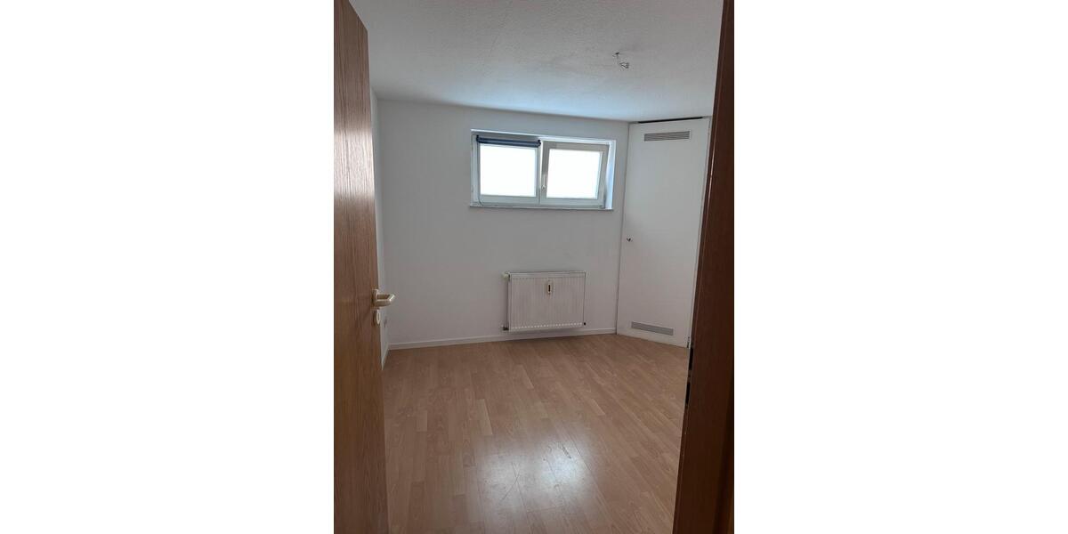 Etagenwohnung Rheinstetten - 3 Zimmer, 58 m&sup2;, 600&euro; | Angebot:25985357