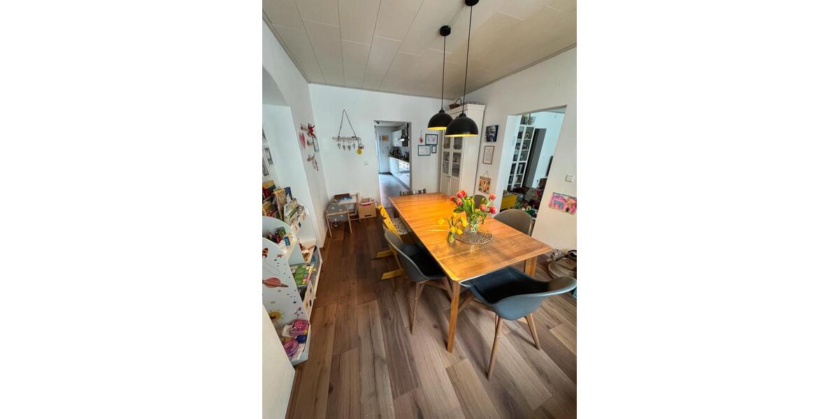 Mehrfamilienhaus, Wohnhaus Rastatt - 7 Zimmer, 280 m&sup2;, 530.000&euro; | Angebot:25794457