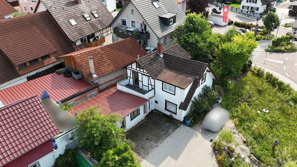 Einfamilienhaus Achern - 8 Zimmer, 157 m&sup2;, 189.000&euro; | Angebot:23838212