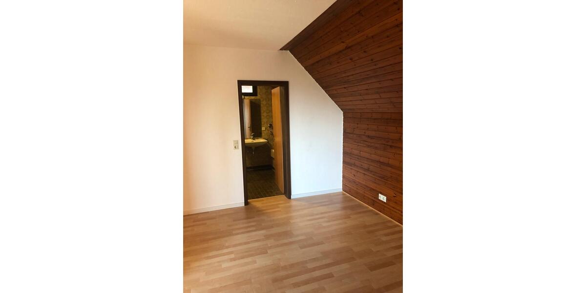 Maisonettenwohnung Baden-Baden Baden - 3 Zimmer, 1.300&euro; | Angebot:25934846