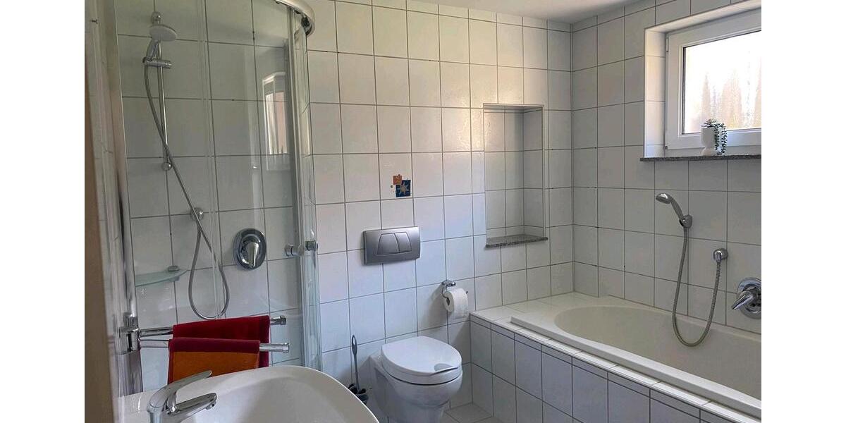 Etagenwohnung Berg (Pfalz) - 4 Zimmer, 120 m&sup2;, 1.500&euro; | Angebot:25546922