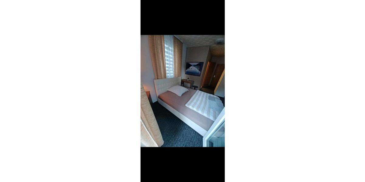 Etagenwohnung Neuenbürg - 4 Zimmer, 20 m&sup2;, 500&euro; | Angebot:24795761