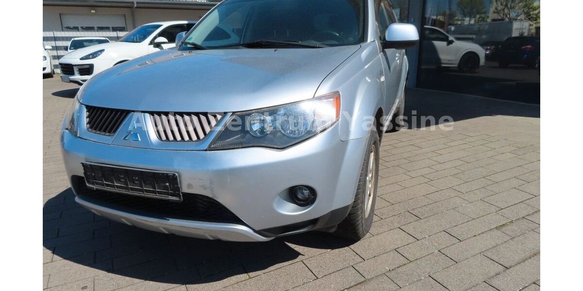 Mitsubishi Outlander 167.100 km 3.350 &euro; Bühl-Vimbuch 77815