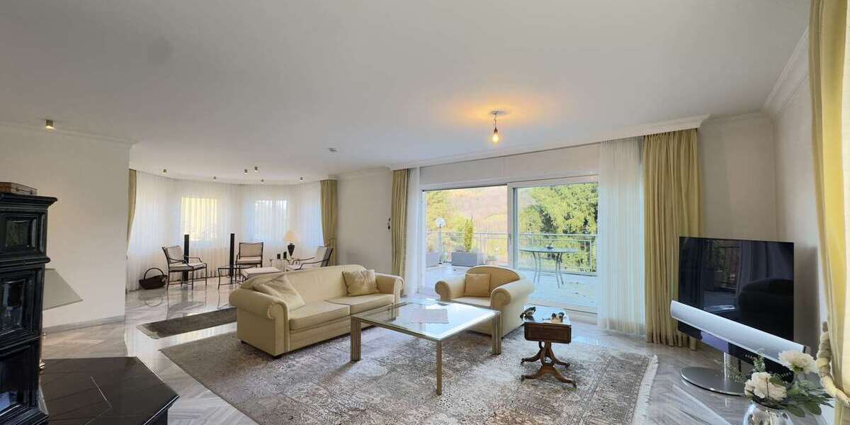 Etagenwohnung Baden-Baden Baden - 4 Zimmer, 152 m&sup2;, 825.000&euro; | Angebot:23661930