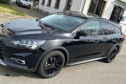 Ford Focus 62.000 km 17.900 &euro; Gaggenau 76571