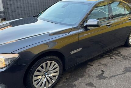 BMW 740 239.000 km 9.950 &euro; Rastatt 76437