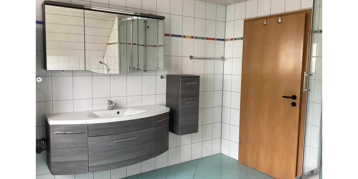 Dachgeschoßwohnung Gaggenau - 2 Zimmer, 115 m&sup2;, 1.050&euro; | Angebot:25990823