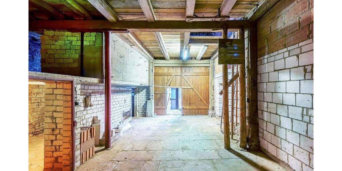 Mehrfamilienhaus, Wohnhaus Marxzell / Burbach Burbach - 7 Zimmer, 209 m&sup2;, 299.500&euro; | Angebot:25814994