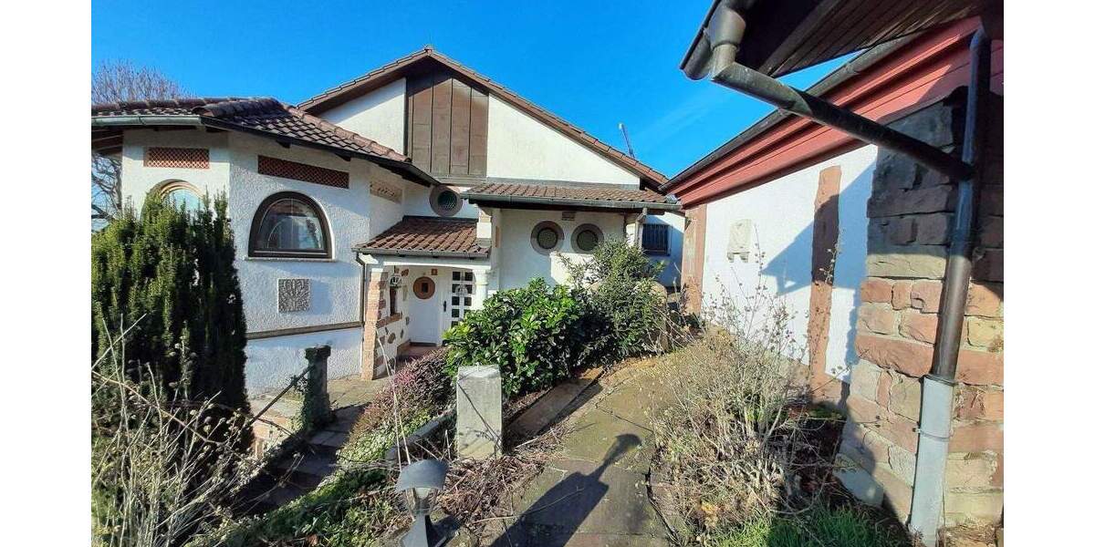 Einfamilienhaus Ottersweier Ortsgebiet - 7 Zimmer, 170 m&sup2;, 550.000&euro; | Angebot:25654336