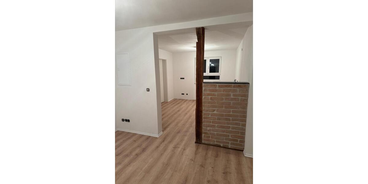 Erdgeschoßwohnung Muggensturm - 3 Zimmer, 80 m&sup2;, 1.050&euro; | Angebot:25175359