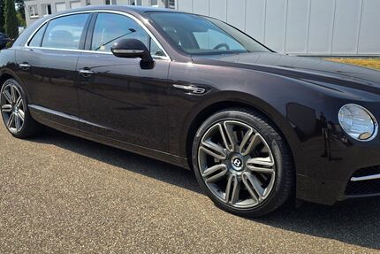 Bentley Flying Spur 39.874 km 56.900 &euro; Renchen 77871