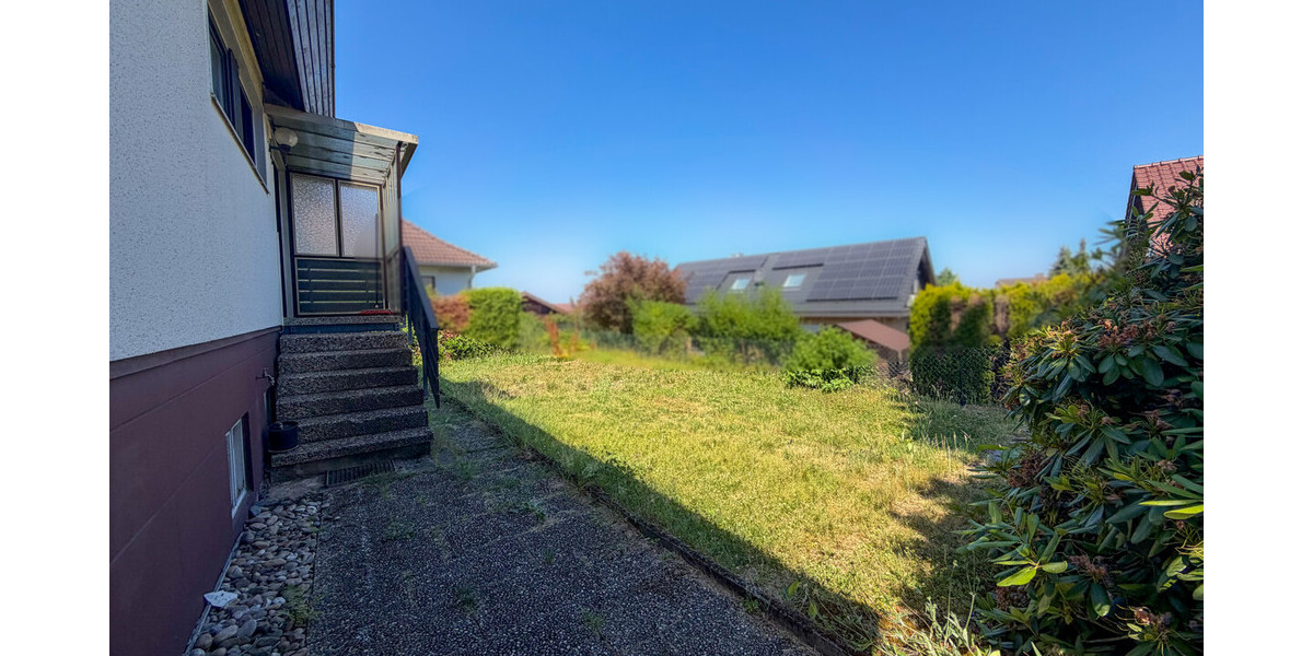 Reserviert - 1-2 Famhaus in sehr toller Lage - Zweifamilienhaus Straubenhardt | Angebot:27023546