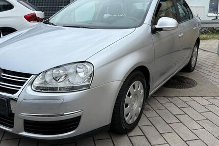 VW Jetta 69.000 km 5.499 &euro; Malsch 76316