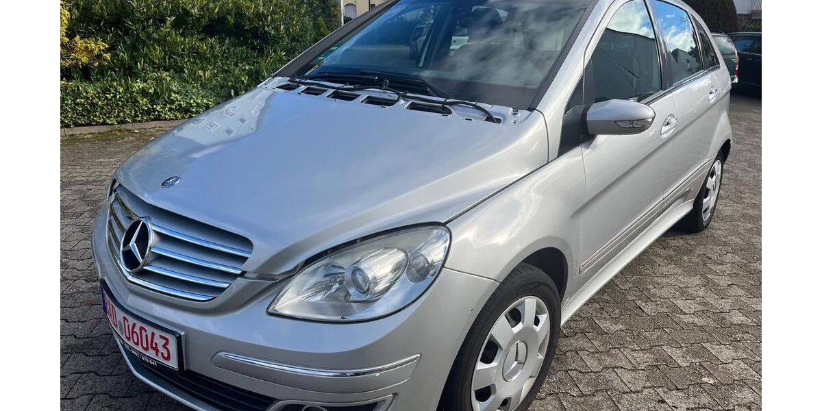 Mercedes-Benz B 200 155.000 km 2.490 &euro; Baden-Baden 76532
