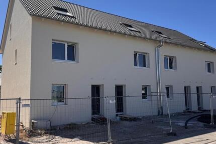 Haus Muggensturm - 7 Zimmer, 132 m&sup2;, 1.850&euro; | Angebot:26613720