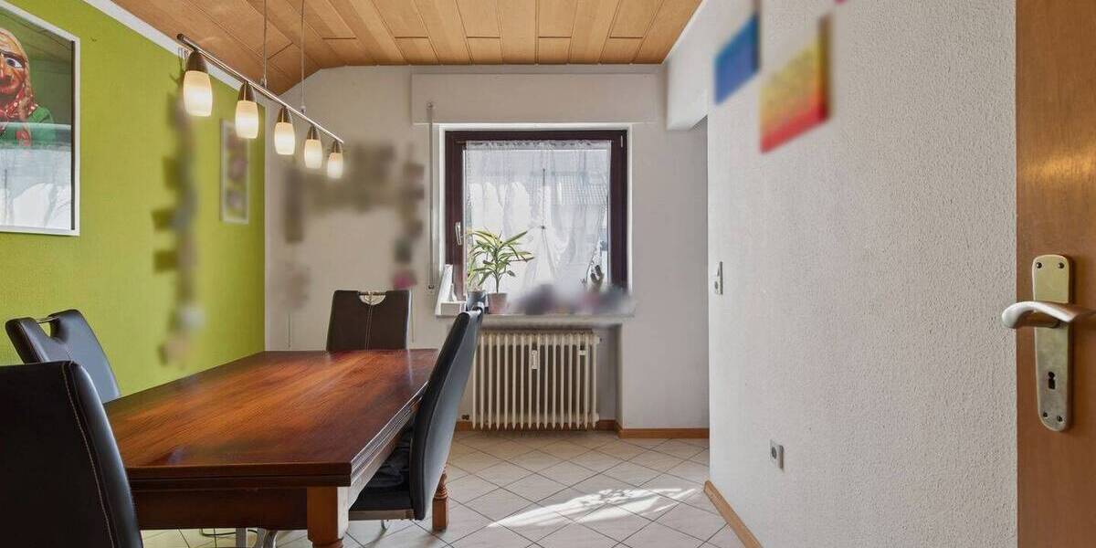 Mehrfamilienhaus, Wohnhaus Malsch Waldprechtsweier - 9 Zimmer, 165 m&sup2;, 469.000&euro; | Angebot:26026547