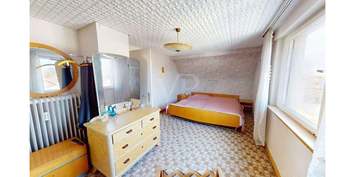 Mehrfamilienhaus, Wohnhaus Sasbach Ortsgebiet - 9 Zimmer, 180 m&sup2;, 420.000&euro; | Angebot:25729721