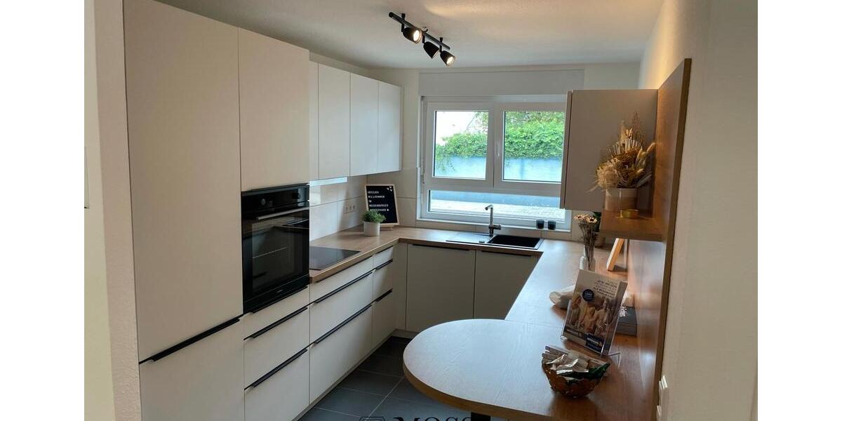 Reihenhaus Bischweier - 4 Zimmer, 128 m&sup2;, 1.650&euro; | Angebot:25348816