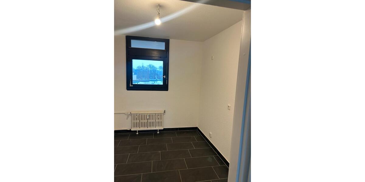 Etagenwohnung Baden-Baden Baden - 3 Zimmer, 75 m&sup2;, 199.000&euro; | Angebot:24308801