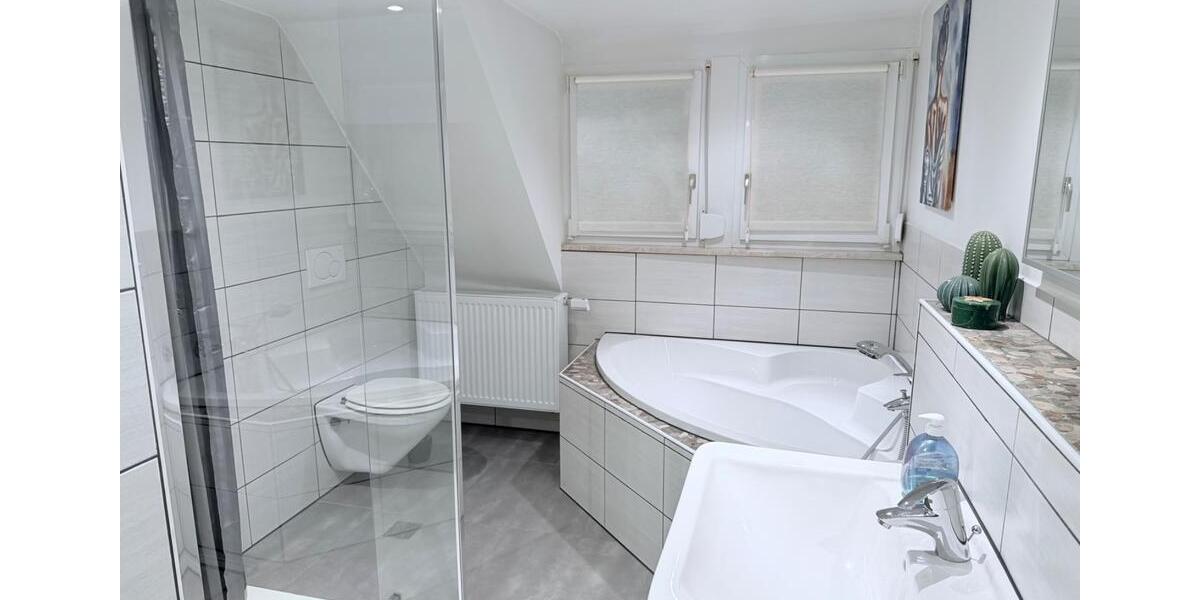 Doppelhaushälfte Gaggenau - 4 Zimmer, 100 m&sup2;, 375.000&euro; | Angebot:25419863