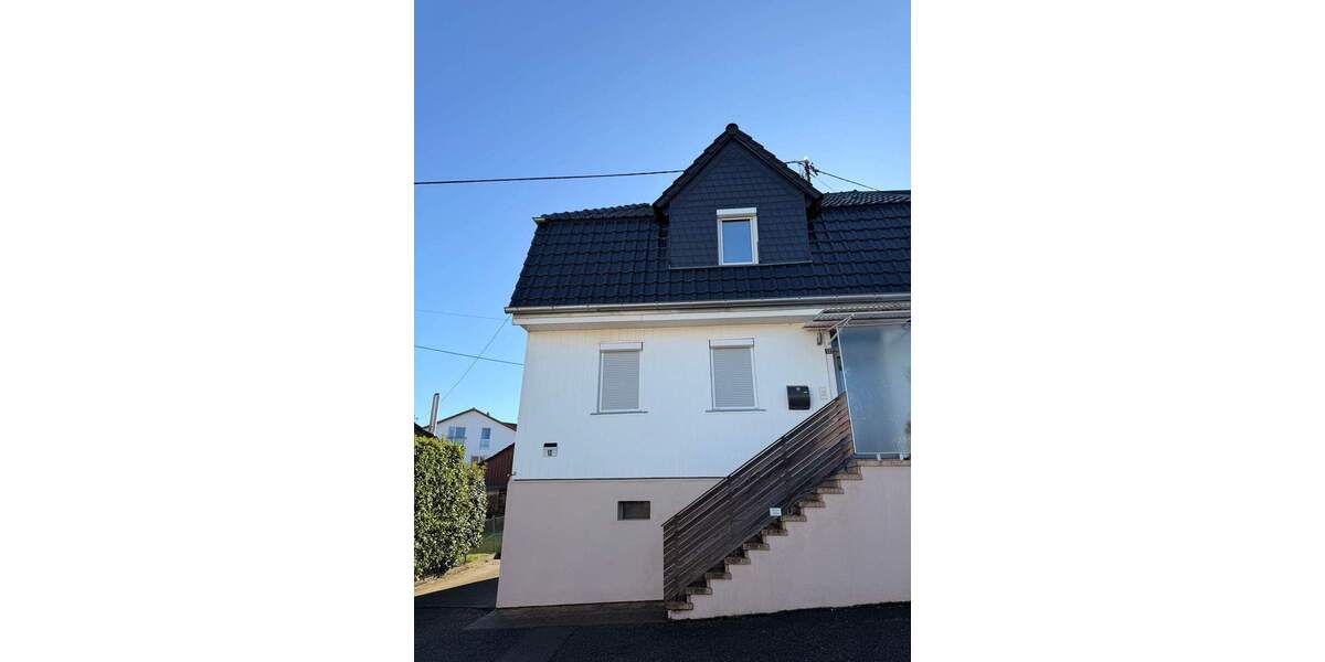 Doppelhaushälfte Straubenhardt Conweiler - 2 Zimmer, 112 m&sup2;, 310.000&euro; | Angebot:25692839