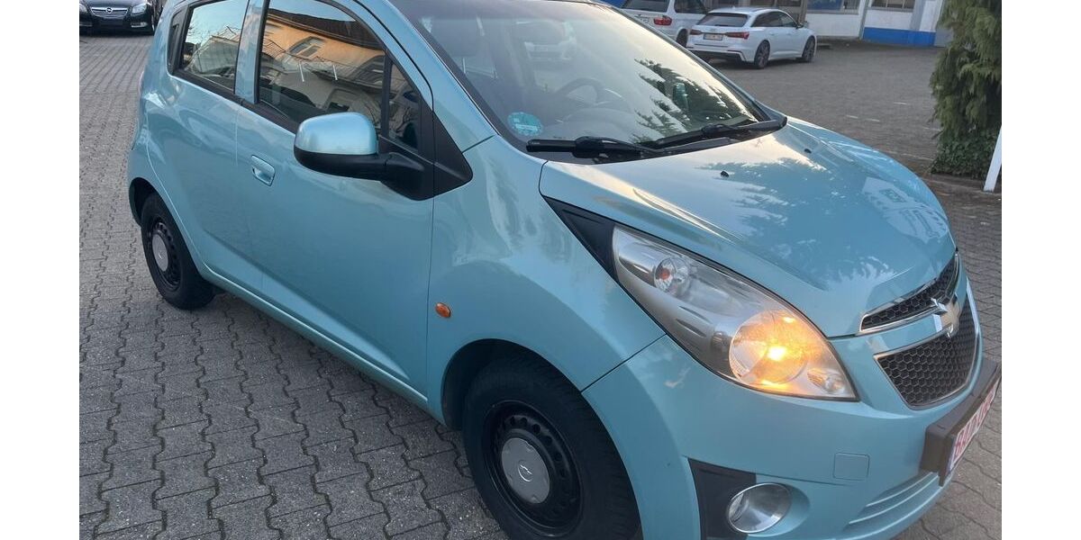 Chevrolet Spark 126.000 km 2.890 &euro; Baden-Baden 76532